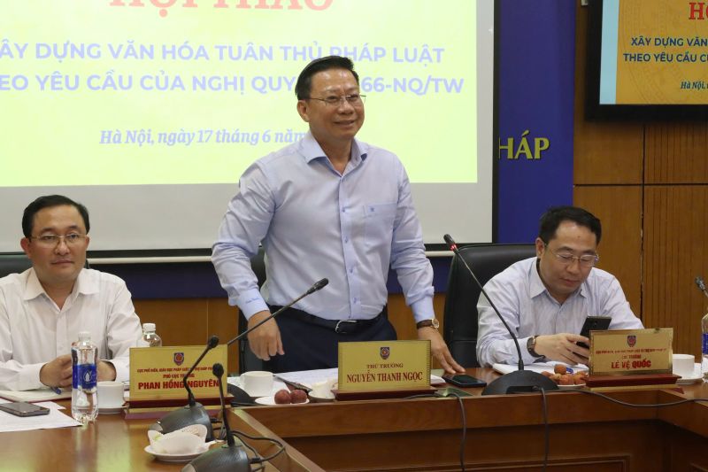 Xây dựng văn hóa tuân thủ pháp luật theo yêu cầu của Nghị quyết số 66-NQ/TW